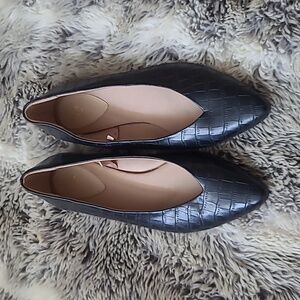 Ladies Flats